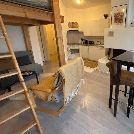 Petit Canada - A Louer * شامبيه