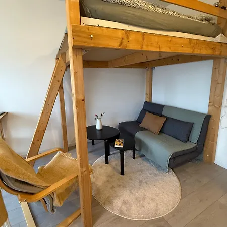 Petit Canada - A Louer *